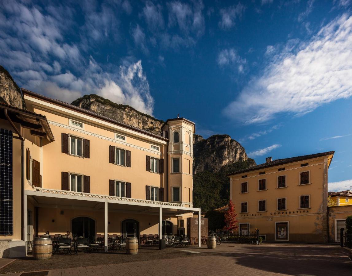 Albergo Caffe Centrale Mezzocorona Luaran gambar
