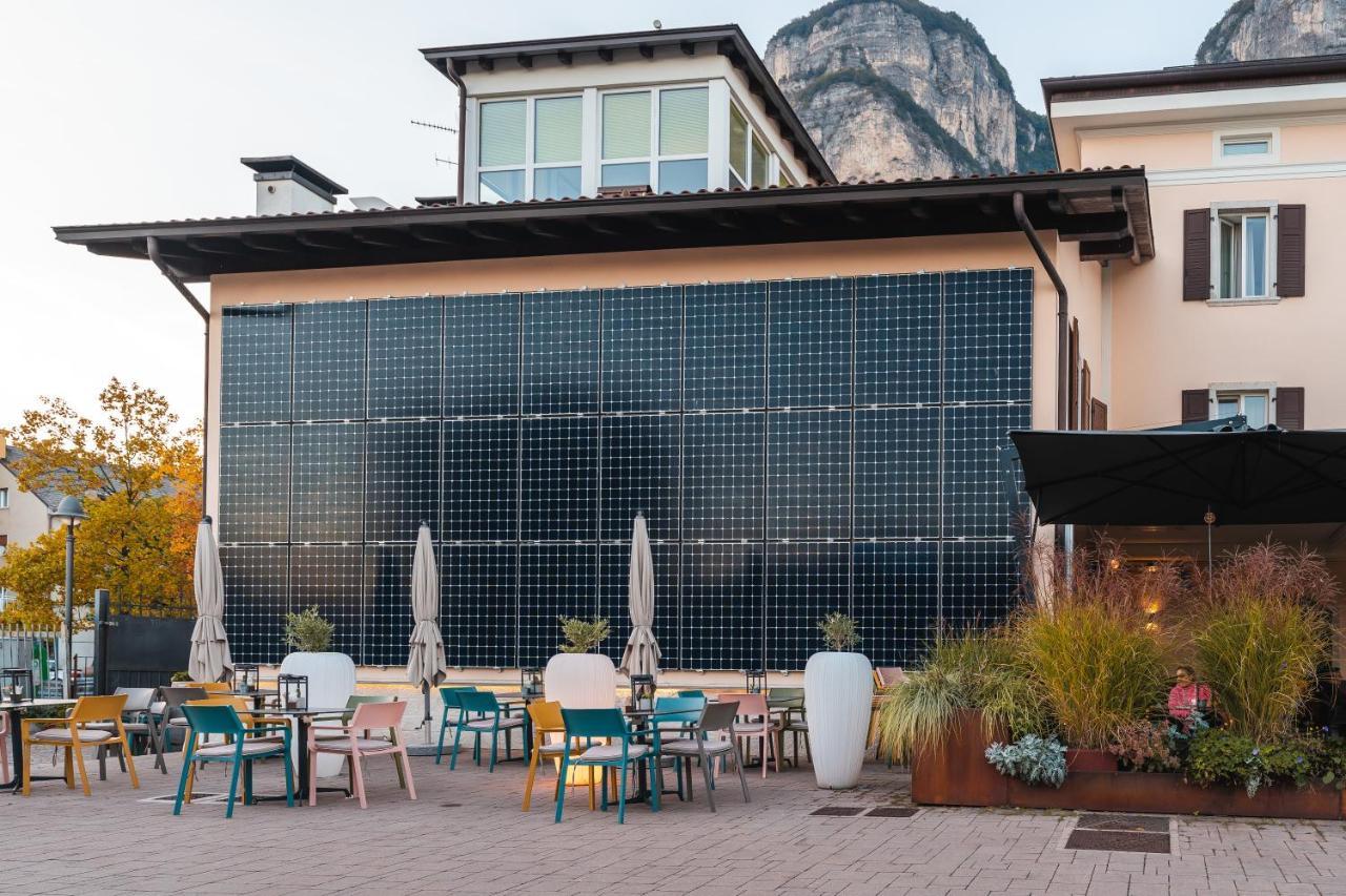 Albergo Caffe Centrale Mezzocorona Luaran gambar