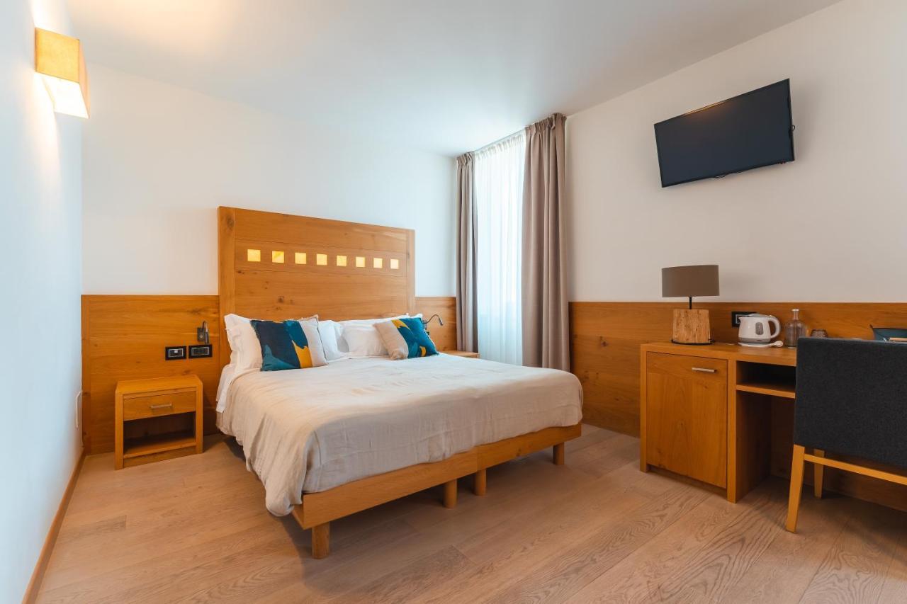 Albergo Caffe Centrale Mezzocorona Luaran gambar