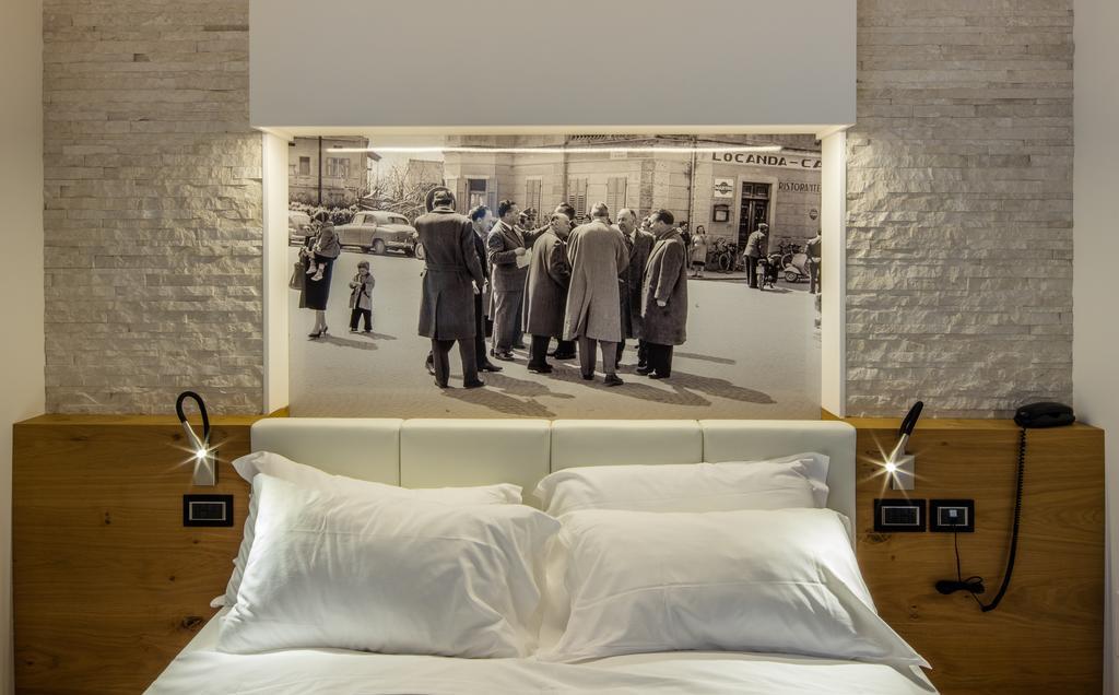 Albergo Caffe Centrale Mezzocorona Bilik gambar