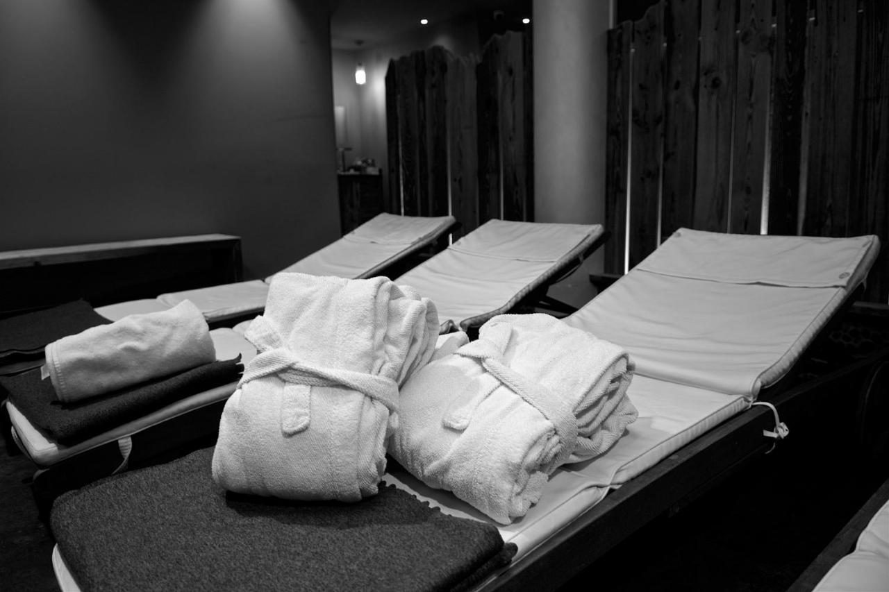 Albergo Caffe Centrale Mezzocorona Luaran gambar